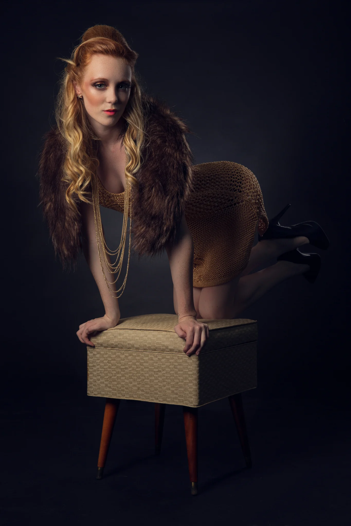 AshleyStool-2708.jpg