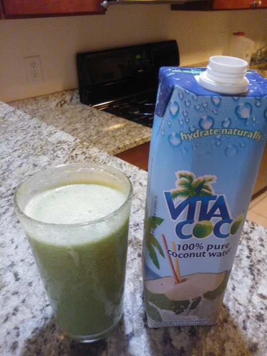Lunch: green juice and coconut water