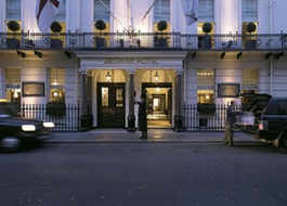 Sir Rocco's Knights Rocco Forte Hotels extras: Free daily breakfast $100 to spend on food & beverage Upgrades upon arrival Early check-in and late check-out 15% off spa services