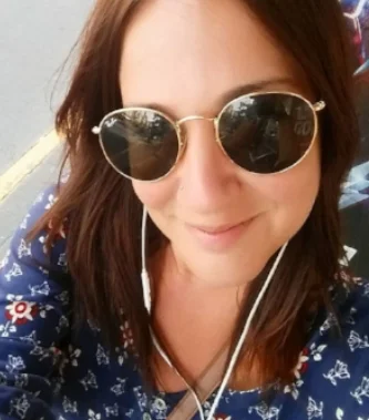 Lindy Kawalsky - Profile Pic.jpg