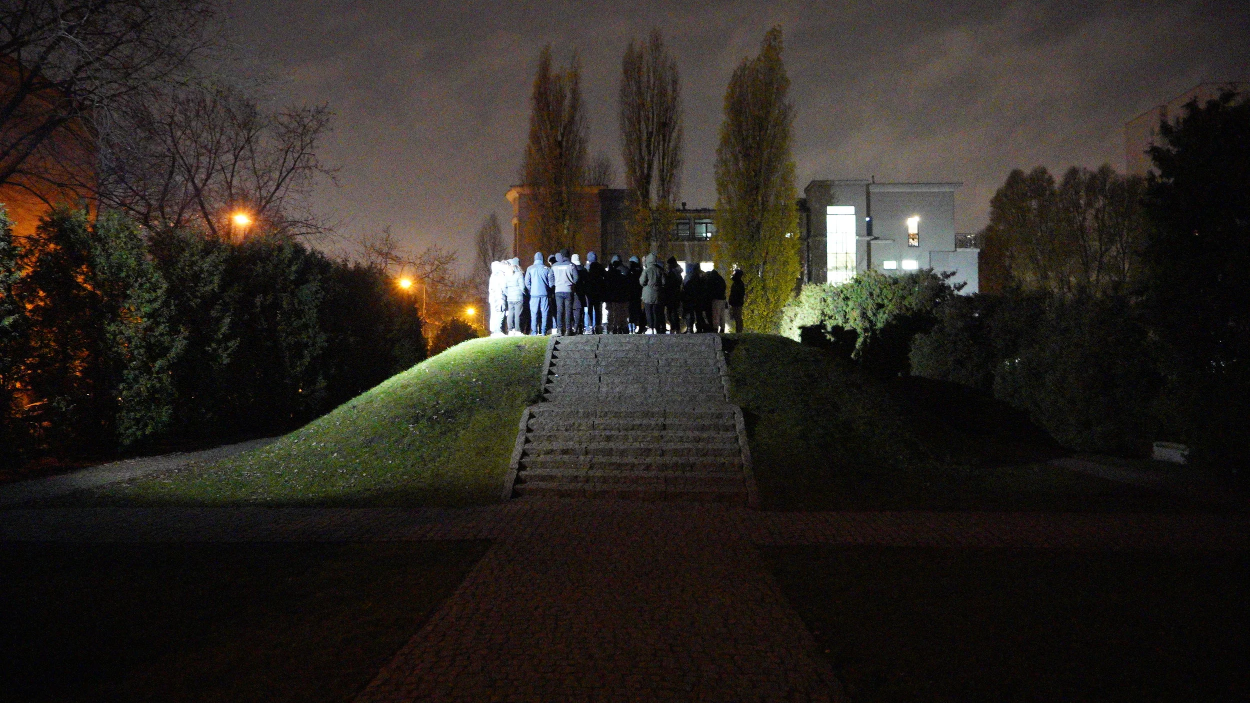 Day 1 - Poland - Aaliyah &amp; Noa 