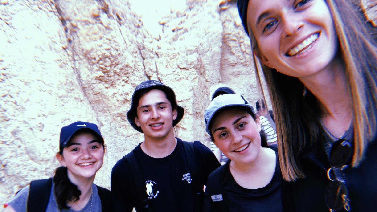 Options 2 - Shvil - Riley Lunz