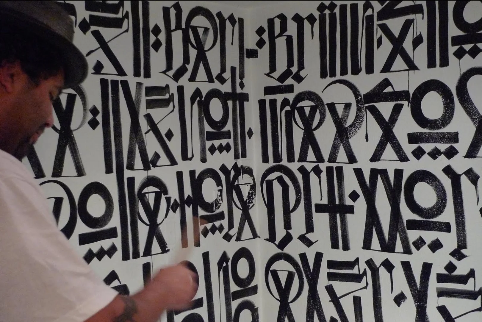 Retna_Desaturated_9.jpg