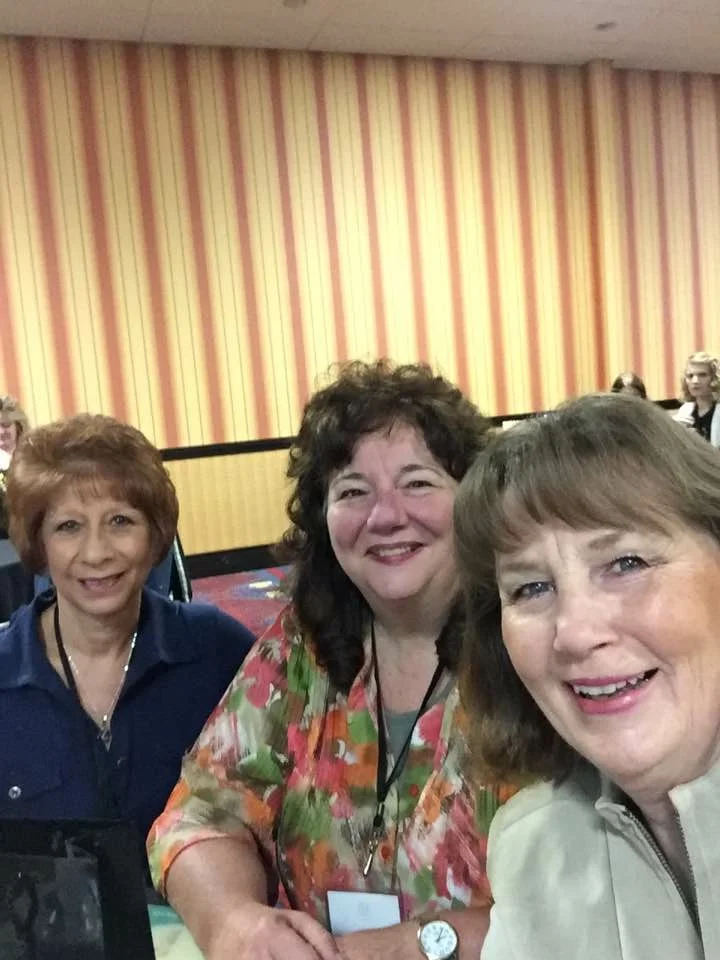 20.1 CS Judy's Table.JPG