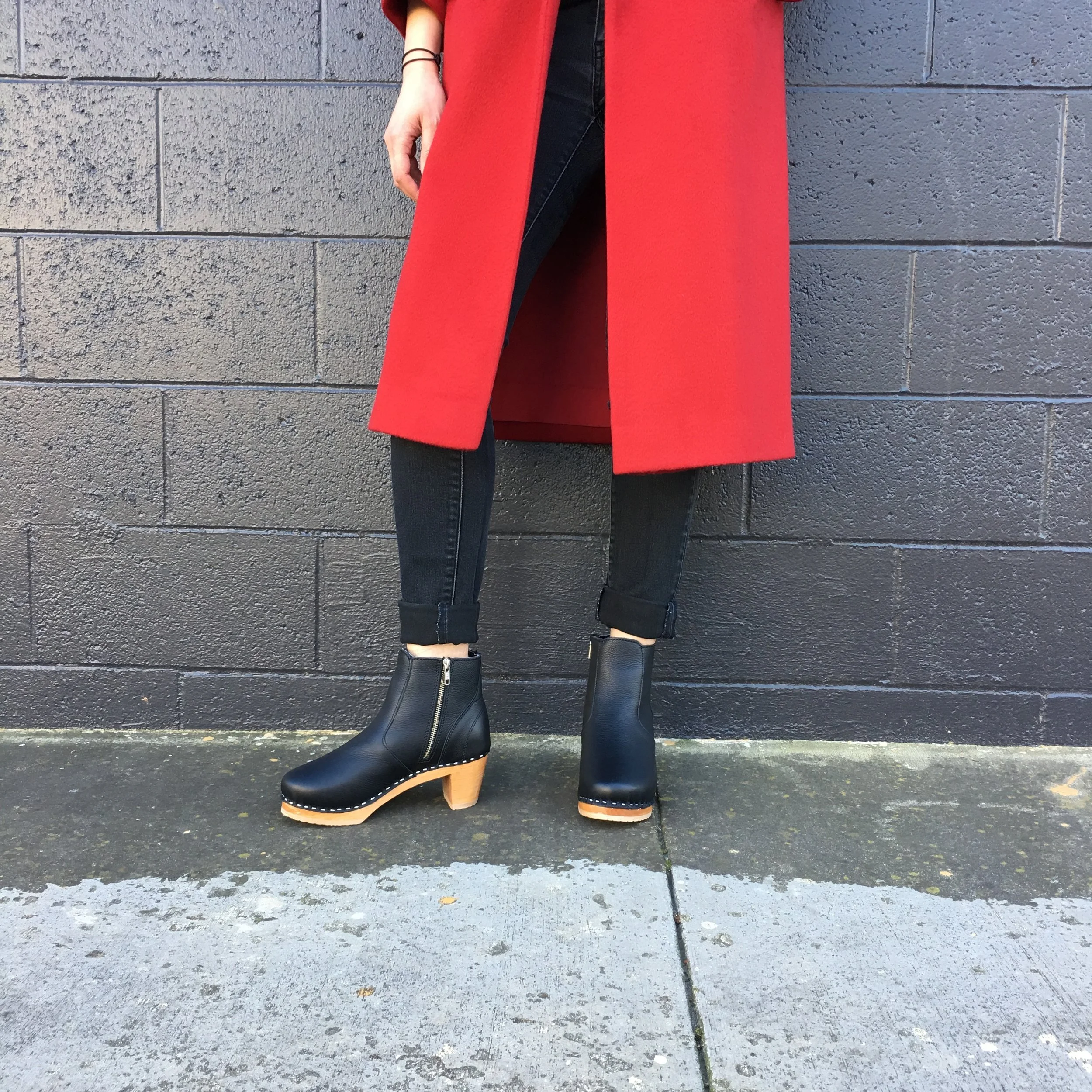 maguba clog boots