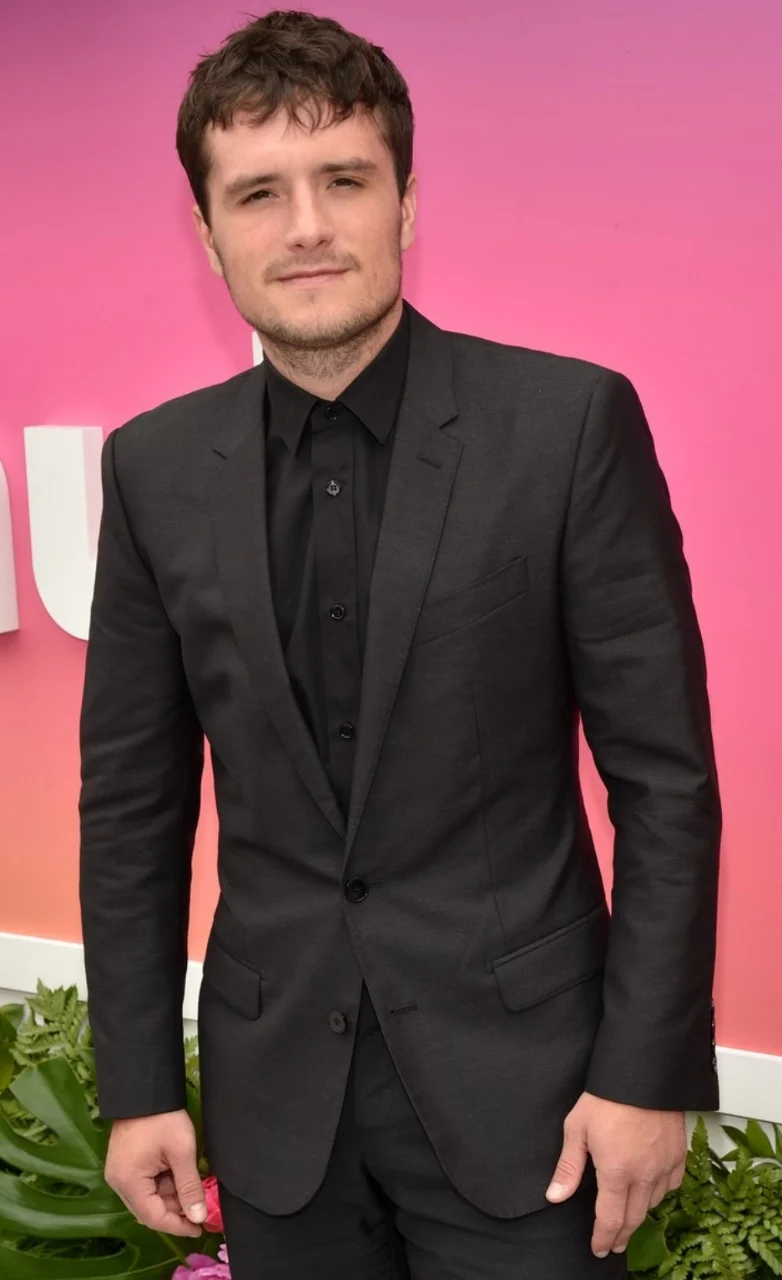 Josh Hutcherson / grooming
