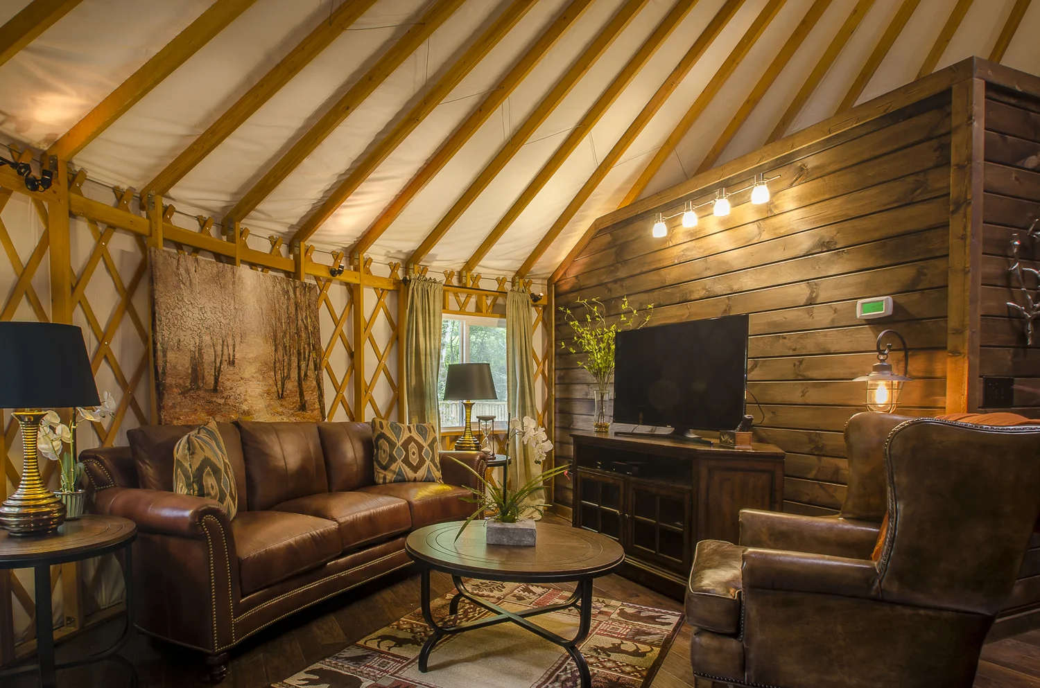 Picture of Lake Nantahala Luxury Yurt Rental | Lake Nantahala Cabin Rental - Lakes ...