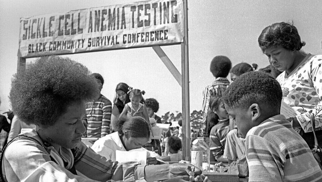 How The Black Panthers Party's Free Breakfast Program Laid the Groundwork  for Modern Activism