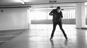 tumblr_mk8v2vQtqZ1ro3xkao2_400.gif
