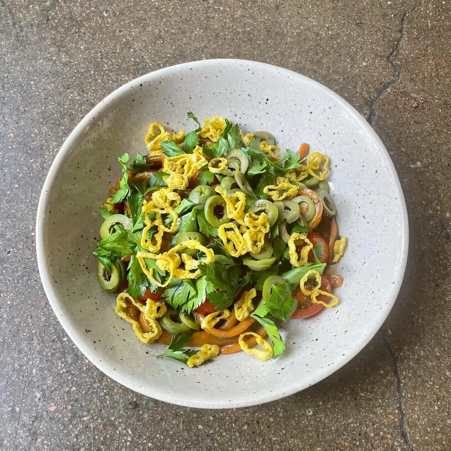 🚨 SPECIAL TONIGHT 🚨 
Hand-rolled paprika pici, black garlic puttanesca, Rocky Mountain fresh cherry tomatoes, castelvetrano olives, crispy pepperoncini.
