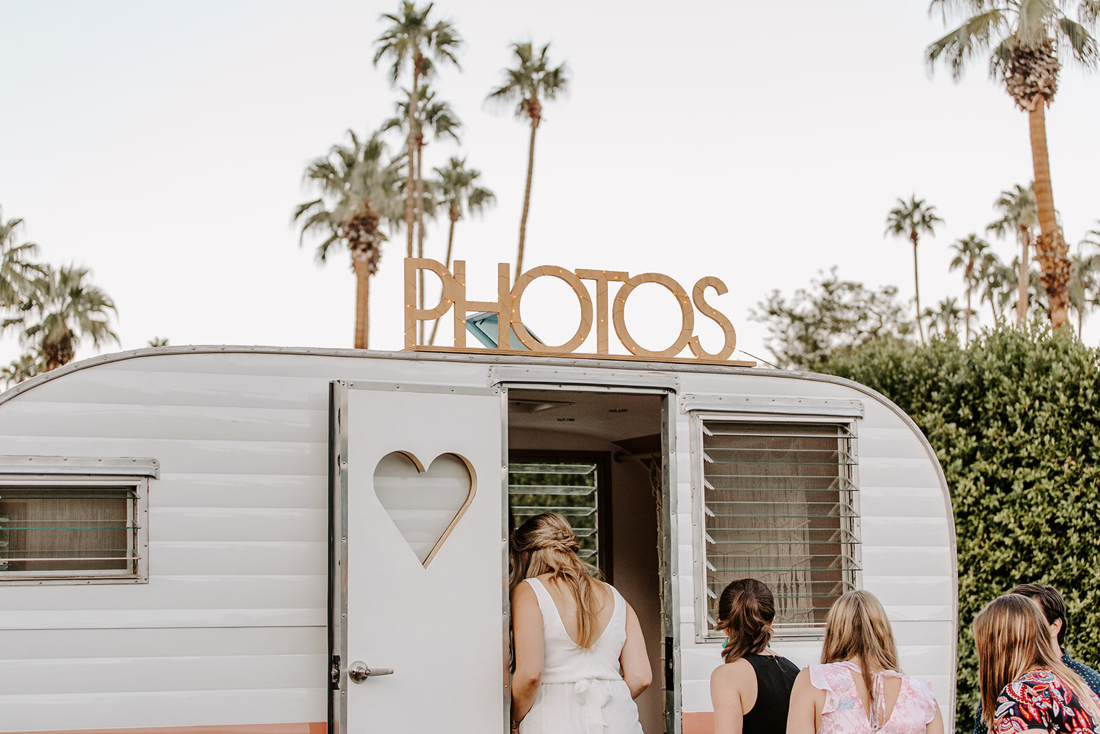 villa-royale-palm-springs-wedding-photo-booth-trailer-1221_websize.jpg