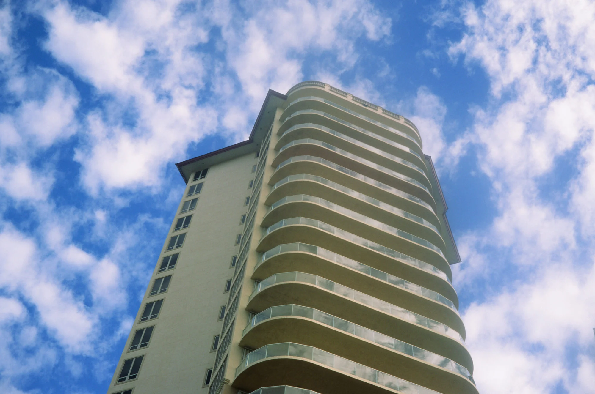 Living in Heat 04.jpg