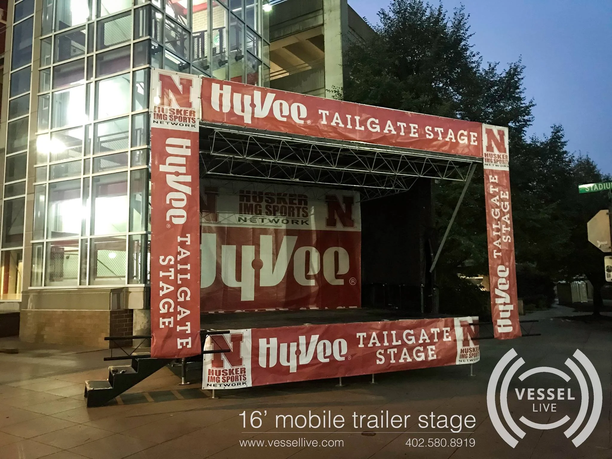 Promo Pic 2018 - 16' stage.jpg