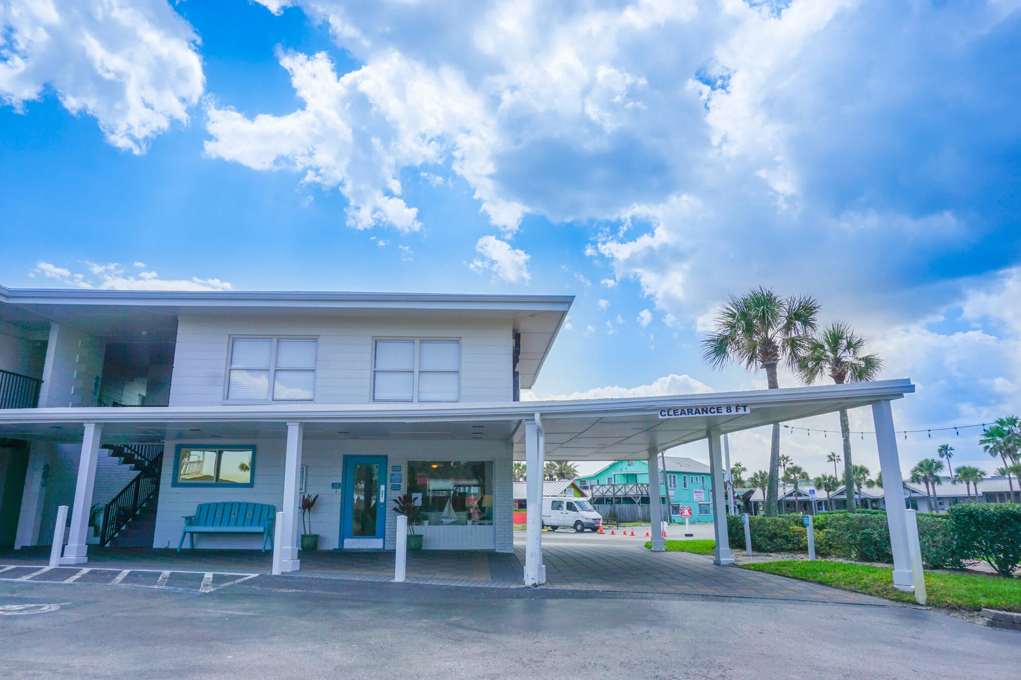 Seahorse Inn Ontario Canada Location — Seahorse Oceanfront Inn