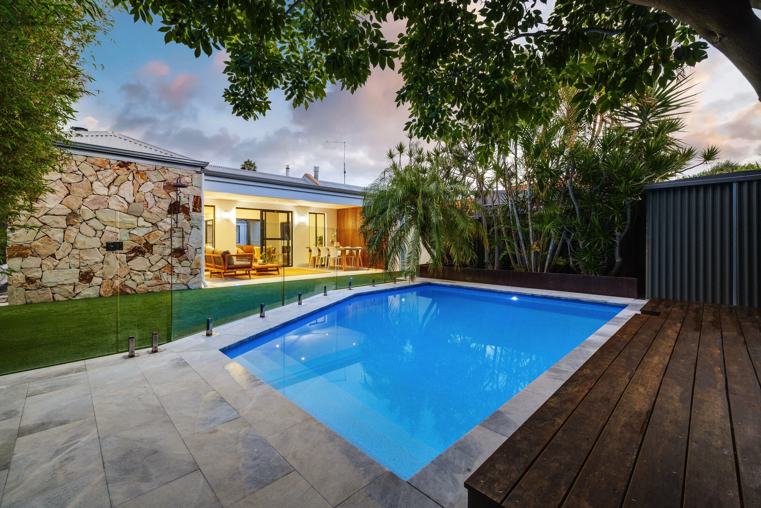 310880_424A Cambridge Street， Floreat-1031-Edit.JPG