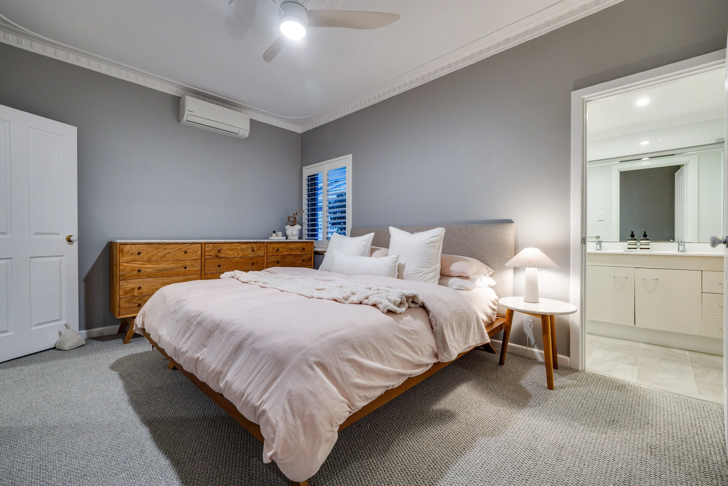 283279_424A Cambridge Street， Floreat-71.JPG