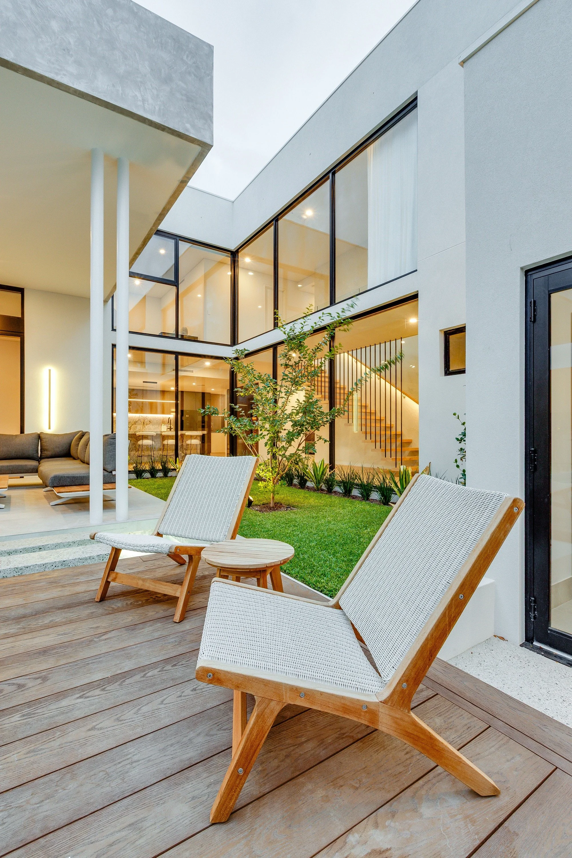 258236_2b Myera Street？Swanbourne-2050.JPG