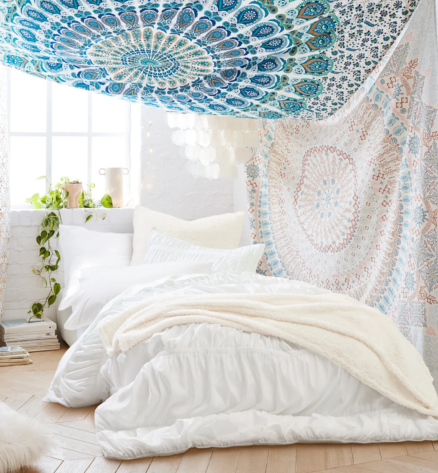 D19sp29PrintedTapestry_V2_080x.jpg
