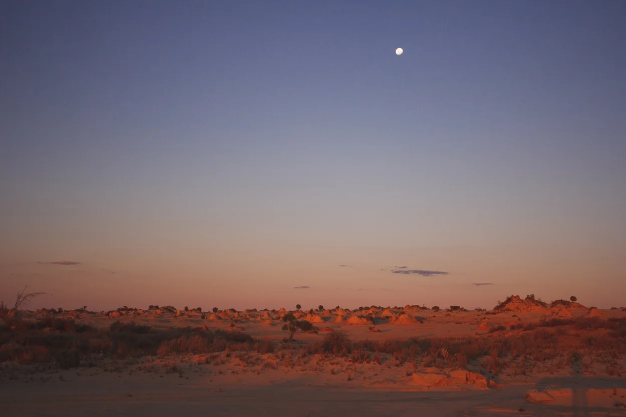 Melbourne to Alice Springs_KateBensen_small16.jpg