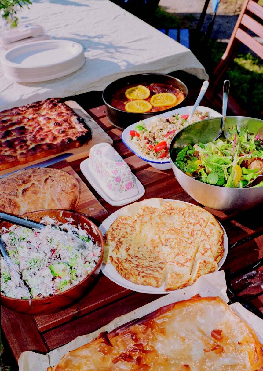 TEN COMMANDMENTS OF THE SHAREHOUSE KITCHEN