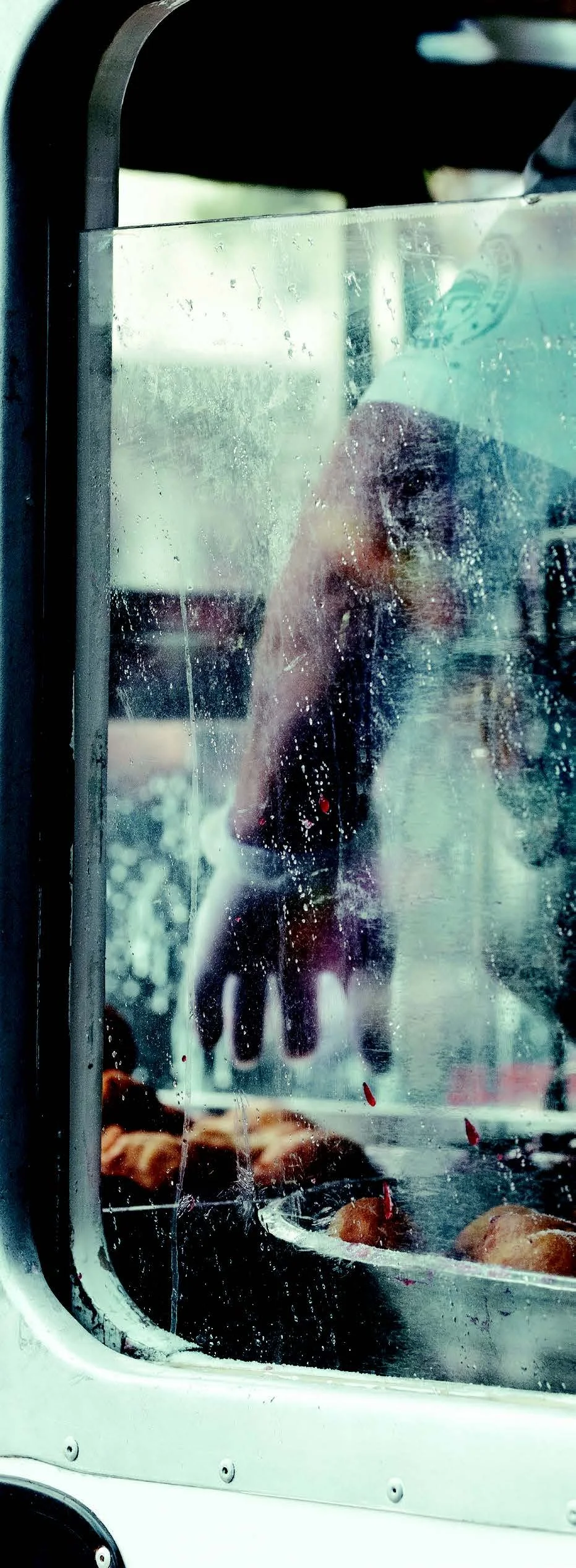 QUEEN VICTORIA MARKET: AN INSIDER’S GUIDE