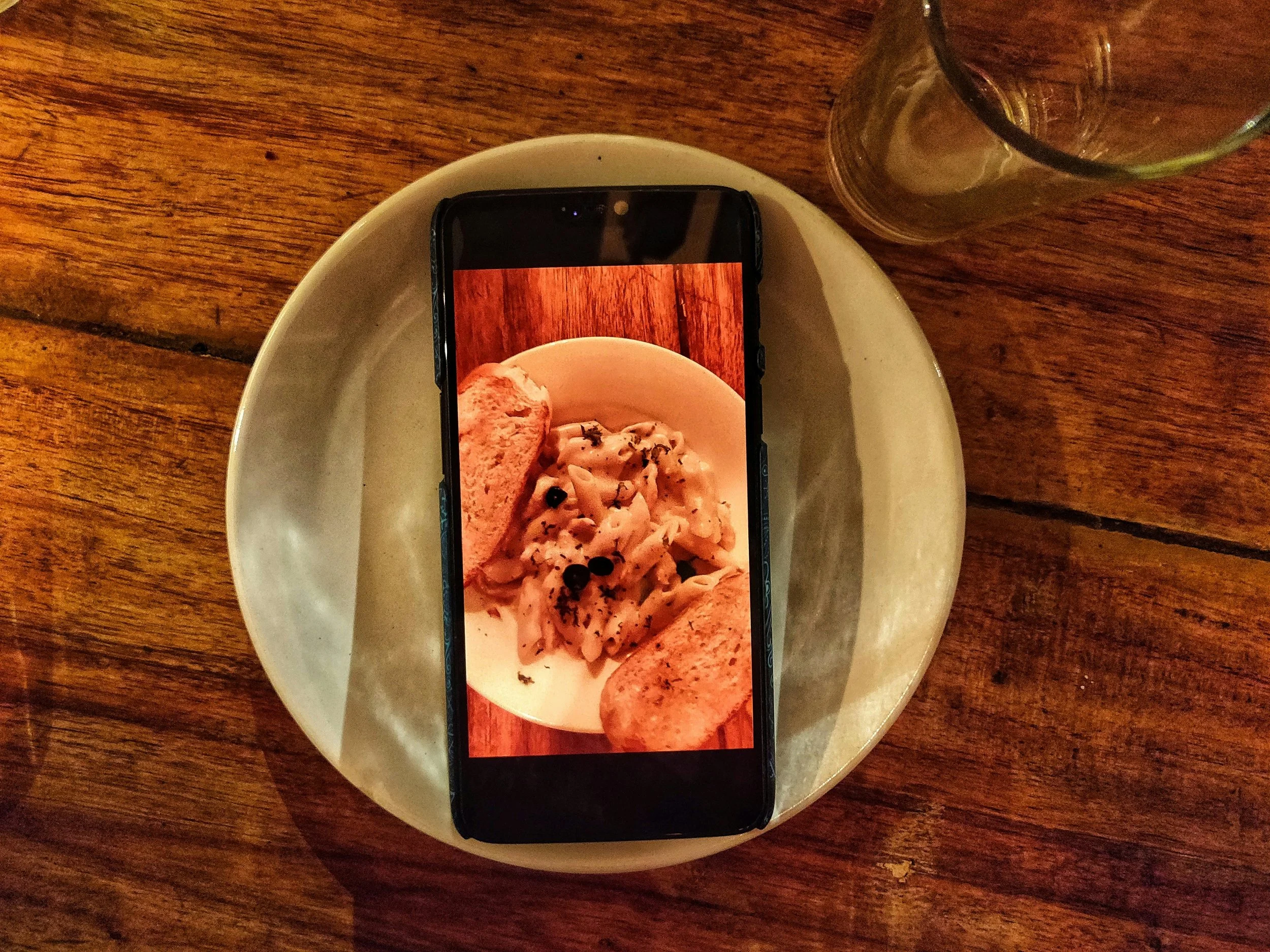 THE FOOD FOLDER