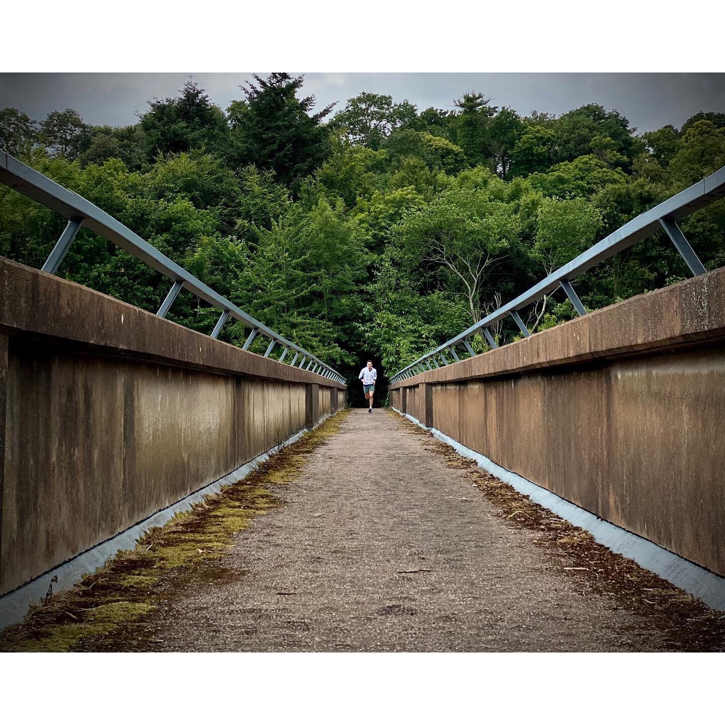 Awwriiite? Yea you? Yea. Wasson, much or no? No not really, you? No. Cheers then.
&bull;
Been ticking over with some joglets. But must admit it&rsquo;s so nice to get out with company again recently, running and climbing and talking crap with some of