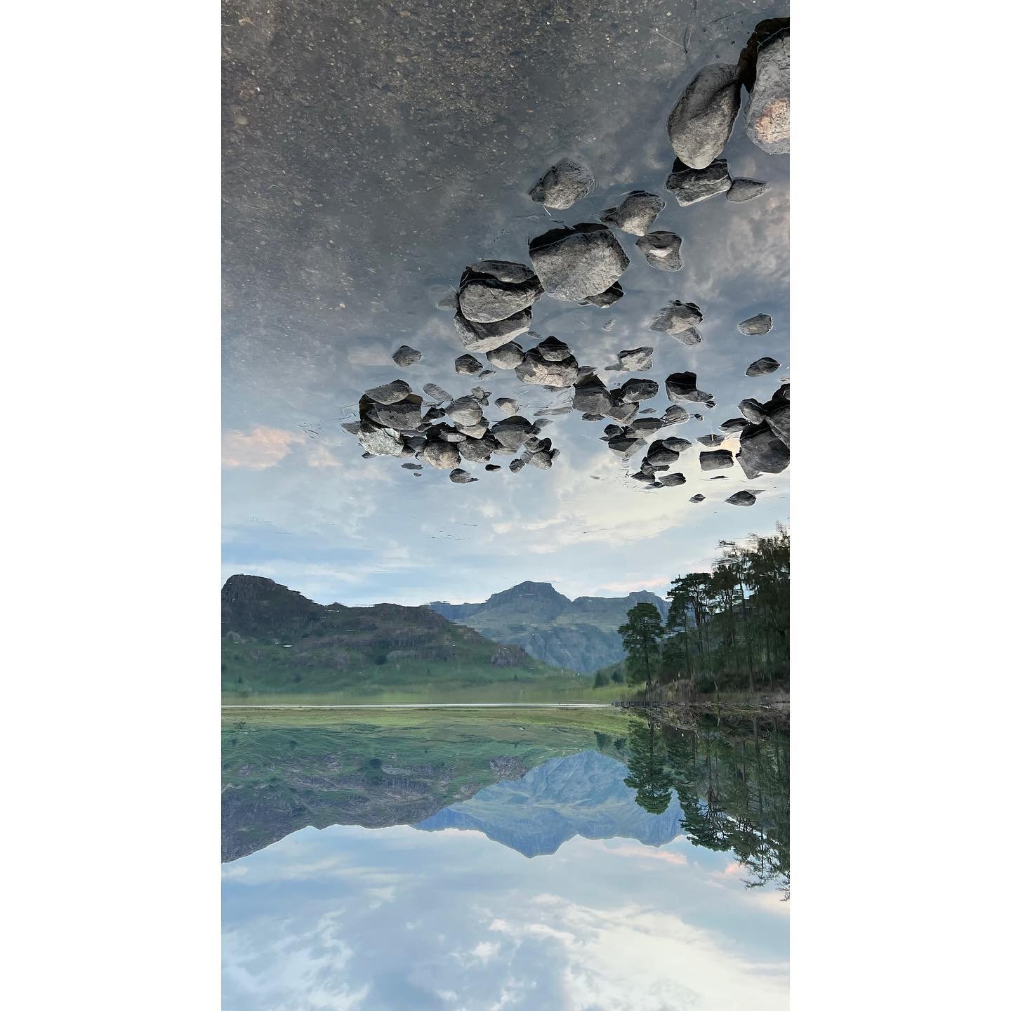 Helter skelter in a summer swelter.

#lakedistrict #bleatarn #mountains #mountainview #reflection #fellrunning