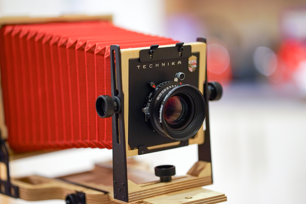 The Intrepid camera, bellows extended, focussing close up on a little still life.