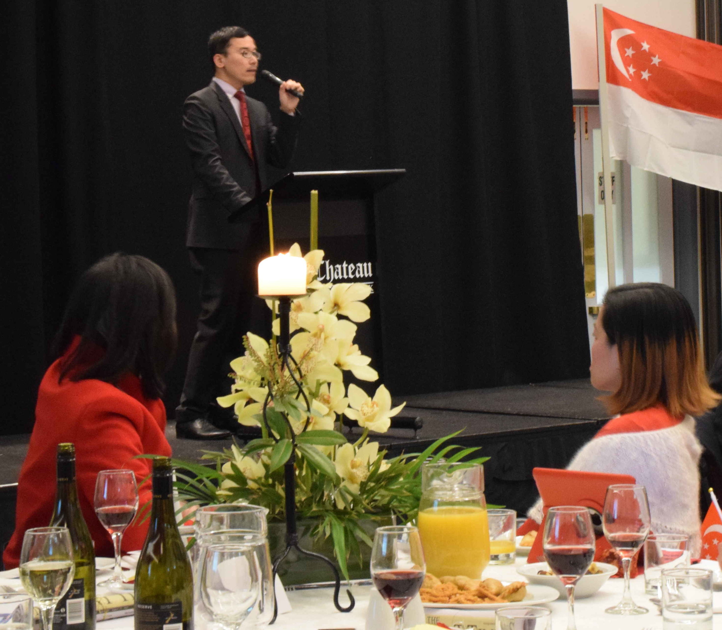  Ang Seow Wei, Deputy High Commissioner at High Commission of Singapore in New Zealand, addressing the gathering 