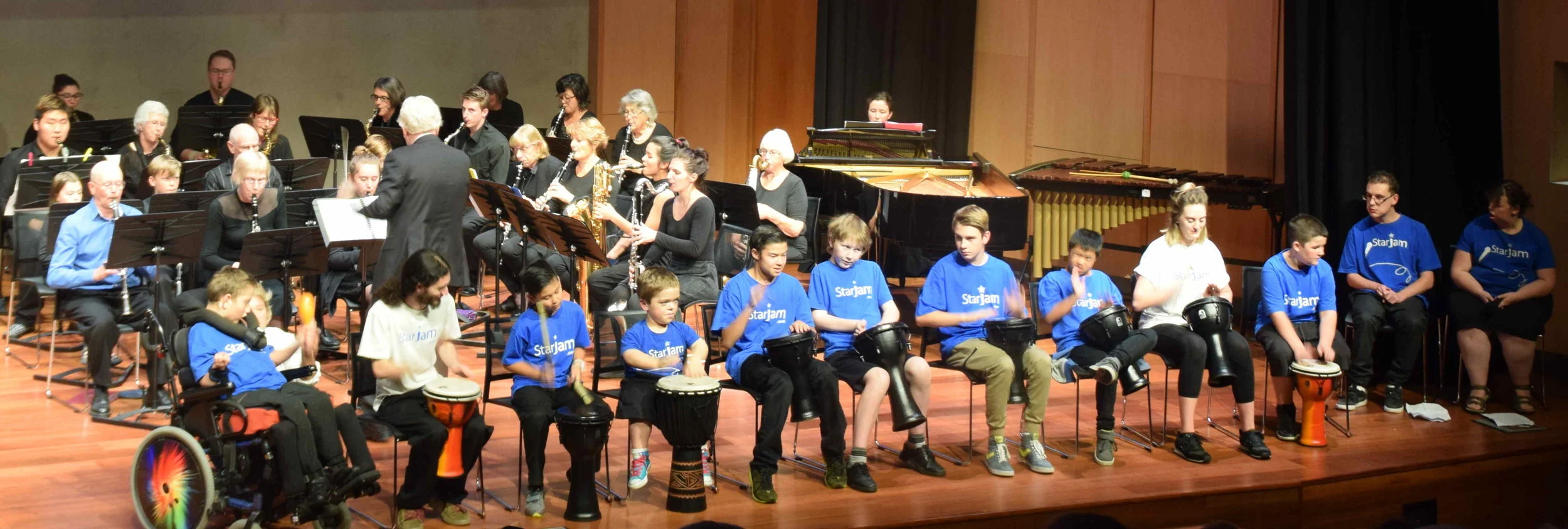  Full orchestra and the Dynamic Drumming by StarJam kids