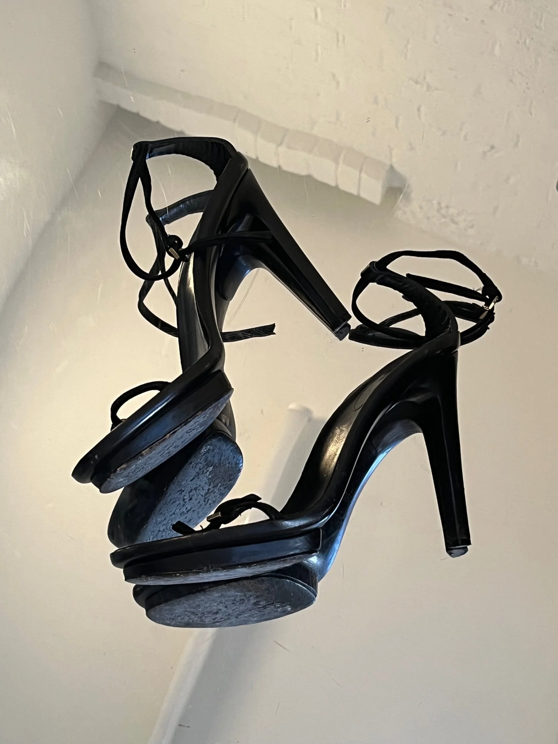 AF903CE2-ECDF-4F2B-A045-307CB54CB7DF