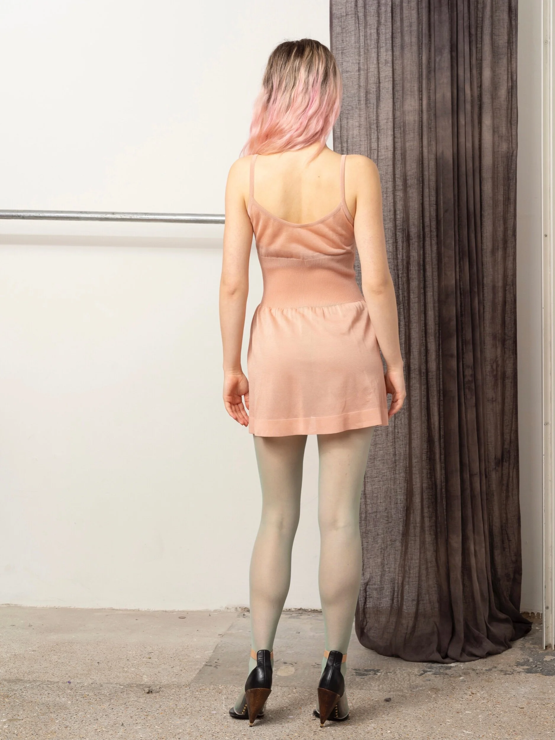 4DED15E6-FA5B-4072-8252-CC69E7407EFC