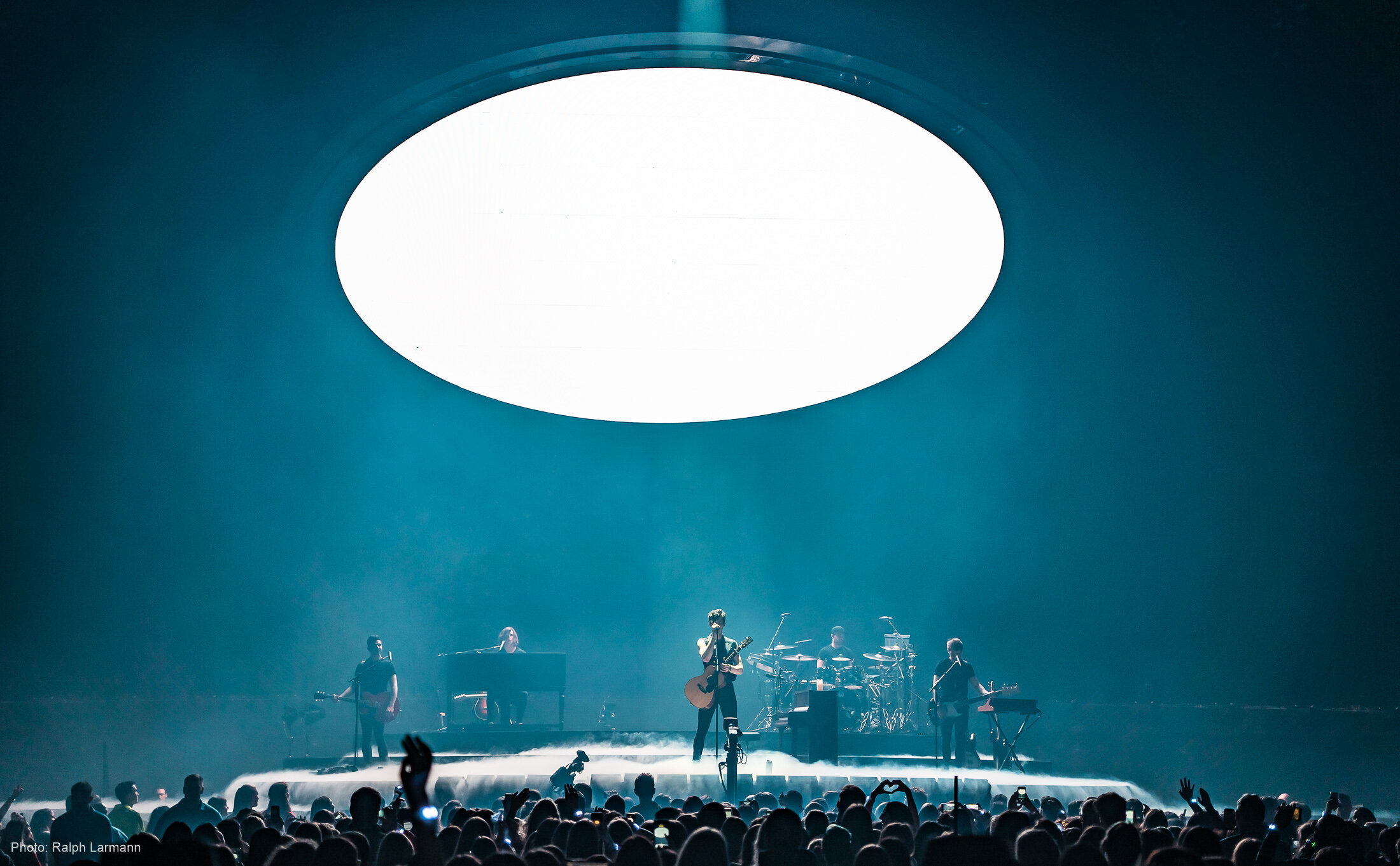 0128_LowRes-FinalSelection_SHAWN-MENDES-The-Tour-2019_Photo-Ralph-Larmann29A00654.jpg