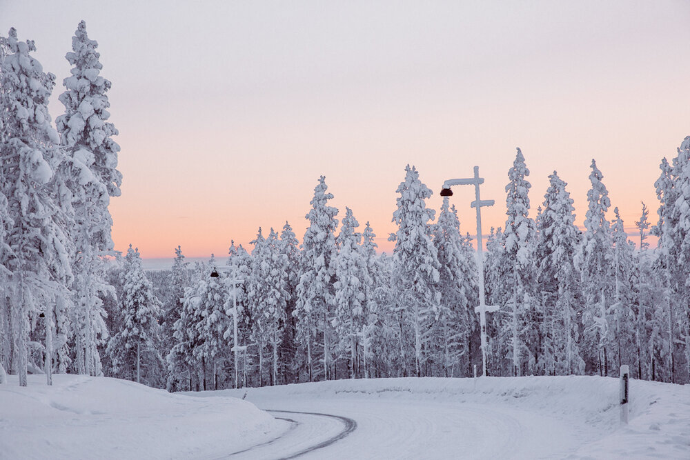 winter travel guide to Lapland