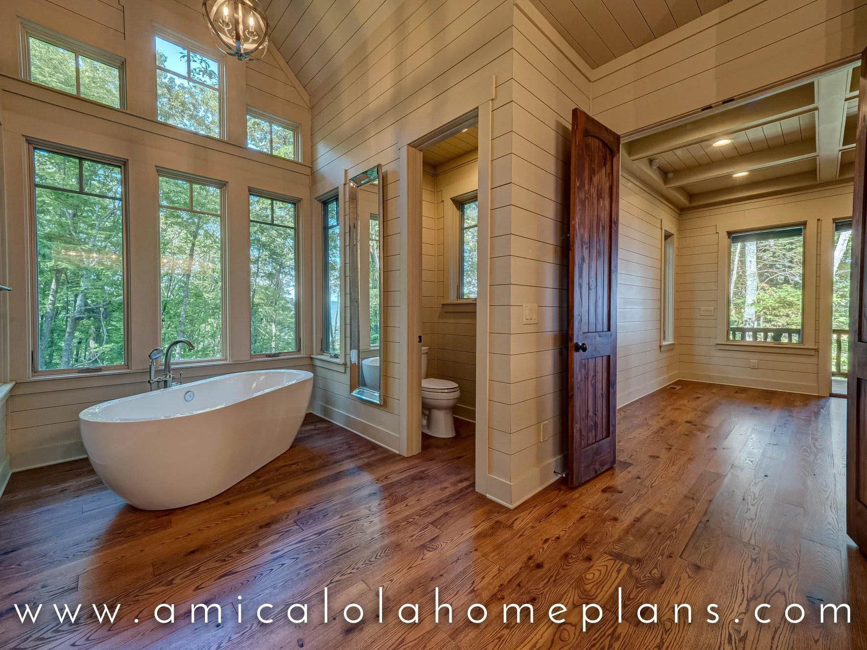 JHK18015 Vista Top Lodge | © Copyright amicalolahomeplans.com-7.jpg