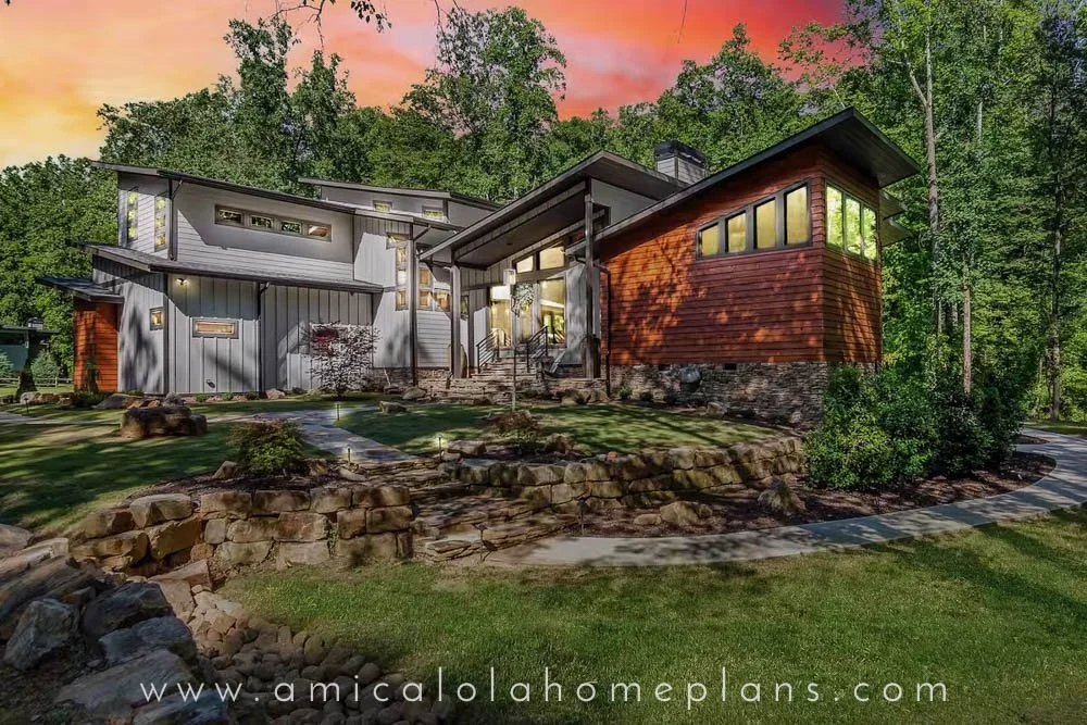 JHK20017B Cascade | © Amicalola Home Plans.jpg