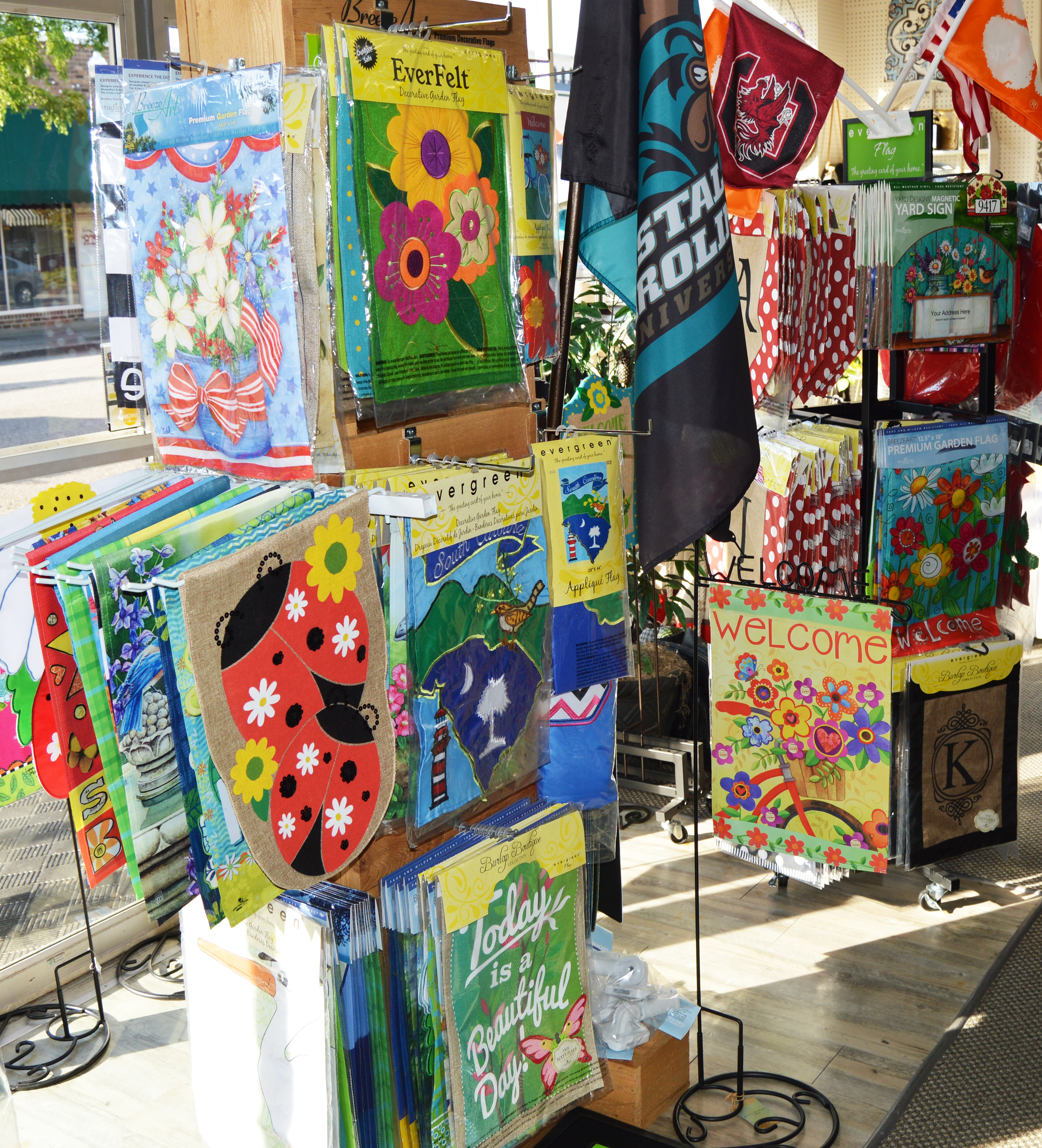 Garden Flags, Large Flags