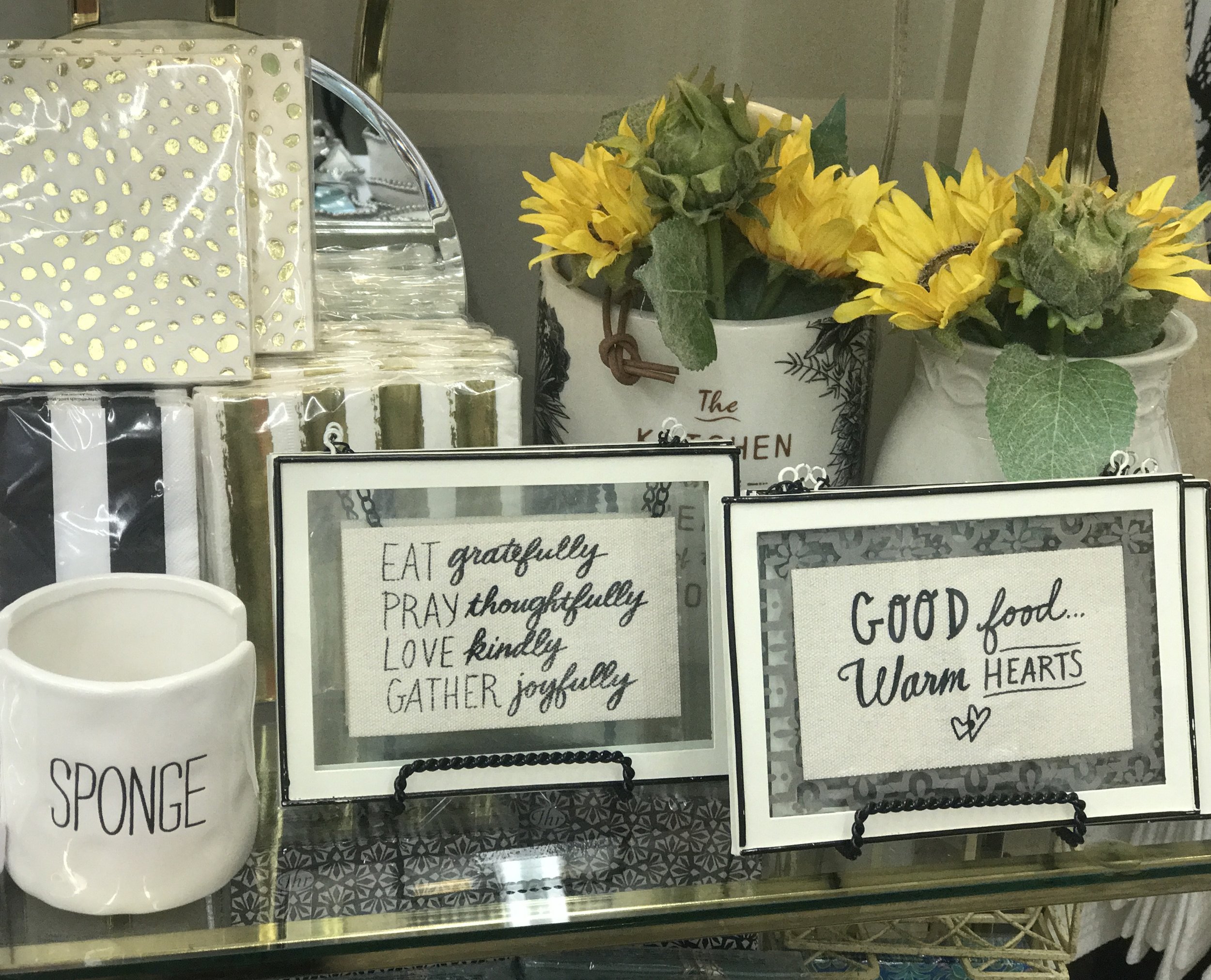 Sponge Holder, Signs and Florals