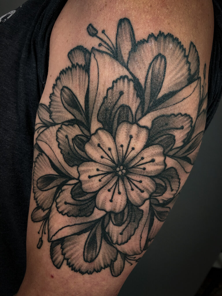 floral mandala blackwork tattoo 3