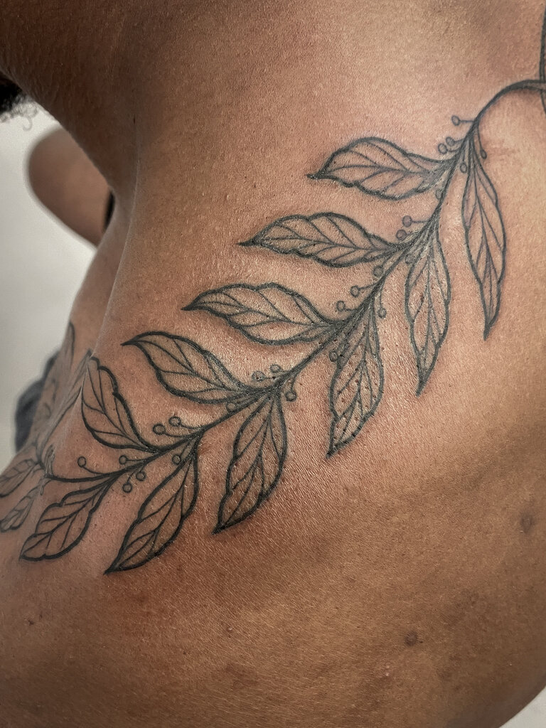Blackwork Laurel Leaf Tattoo 2