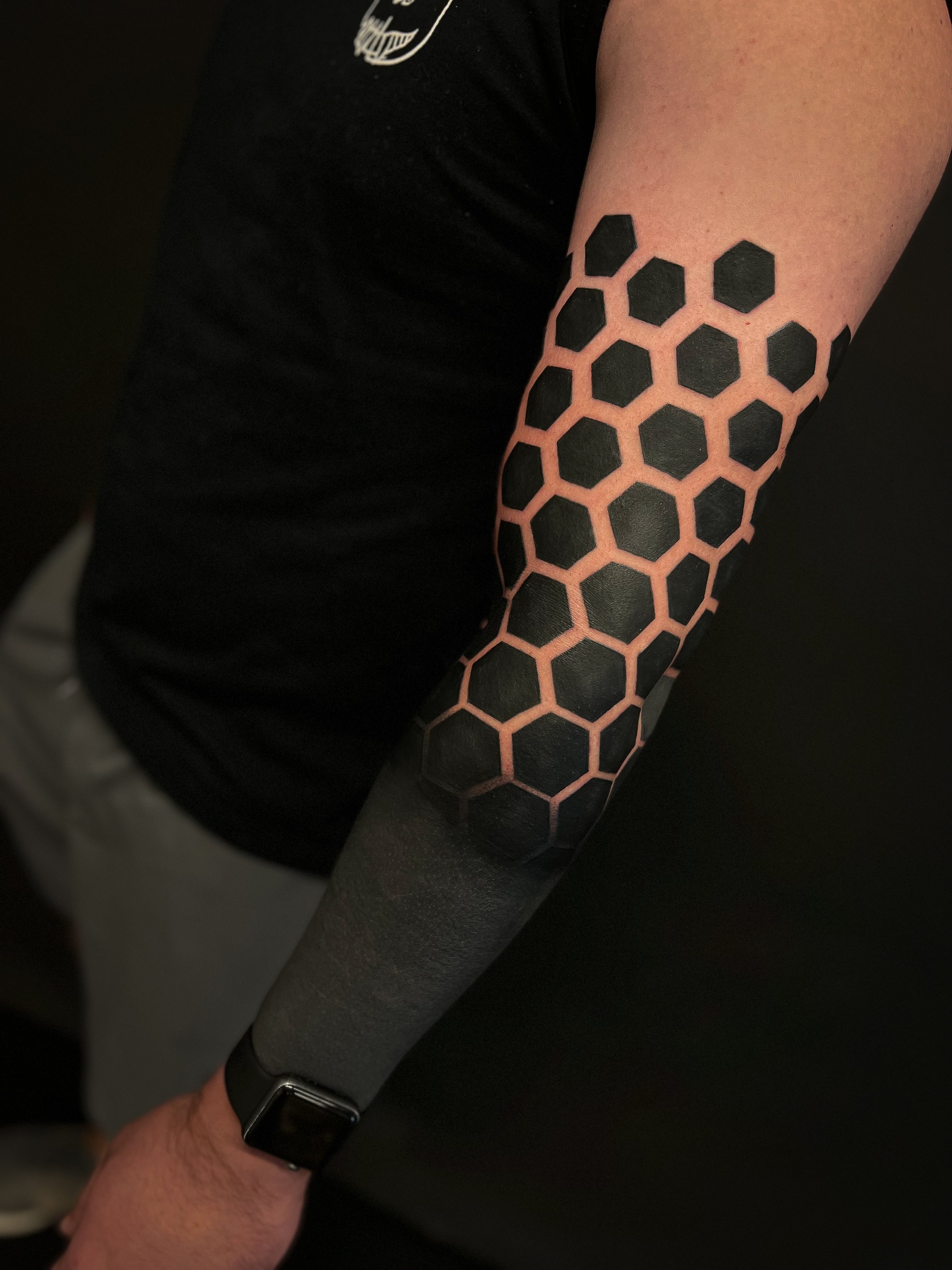 Blackout Geometric Hexagon Tattoo 1