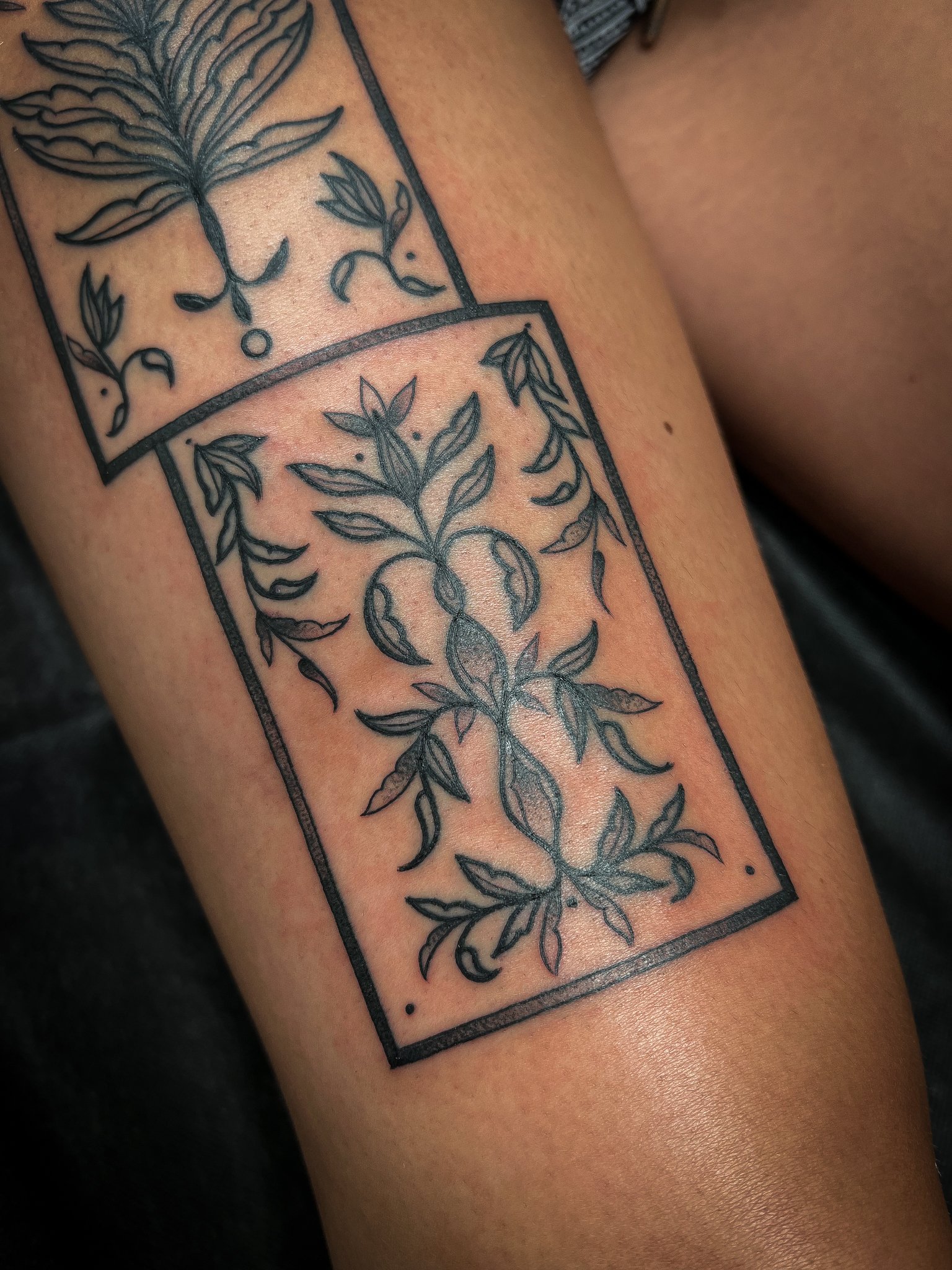 Blackwork Floral Lineart Tattoo 2
