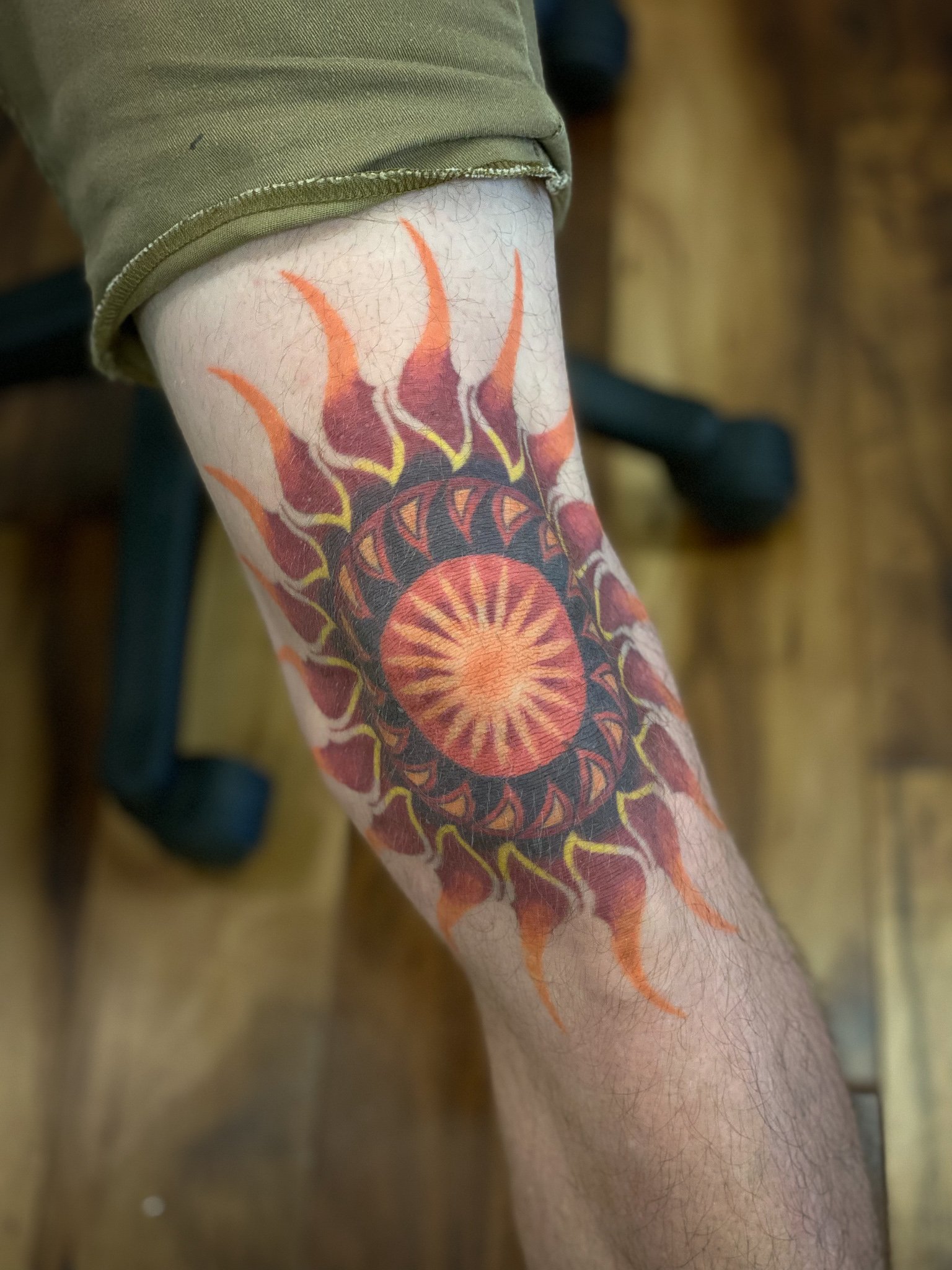 Color Knee Mandala Sun 3