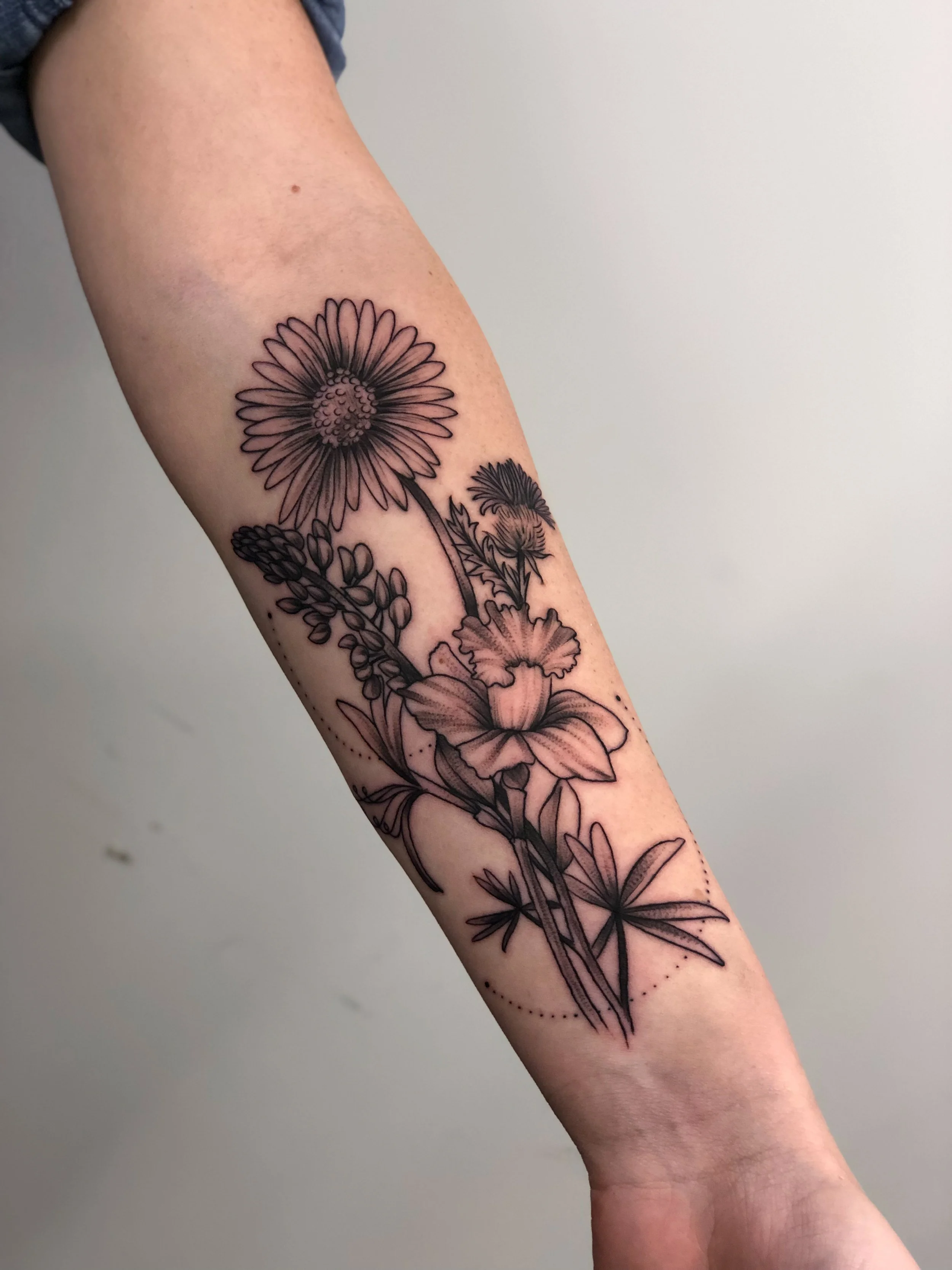 Fineline Houston Floral Daisy Daffodil Bluebonnet milk thistle tattoo
