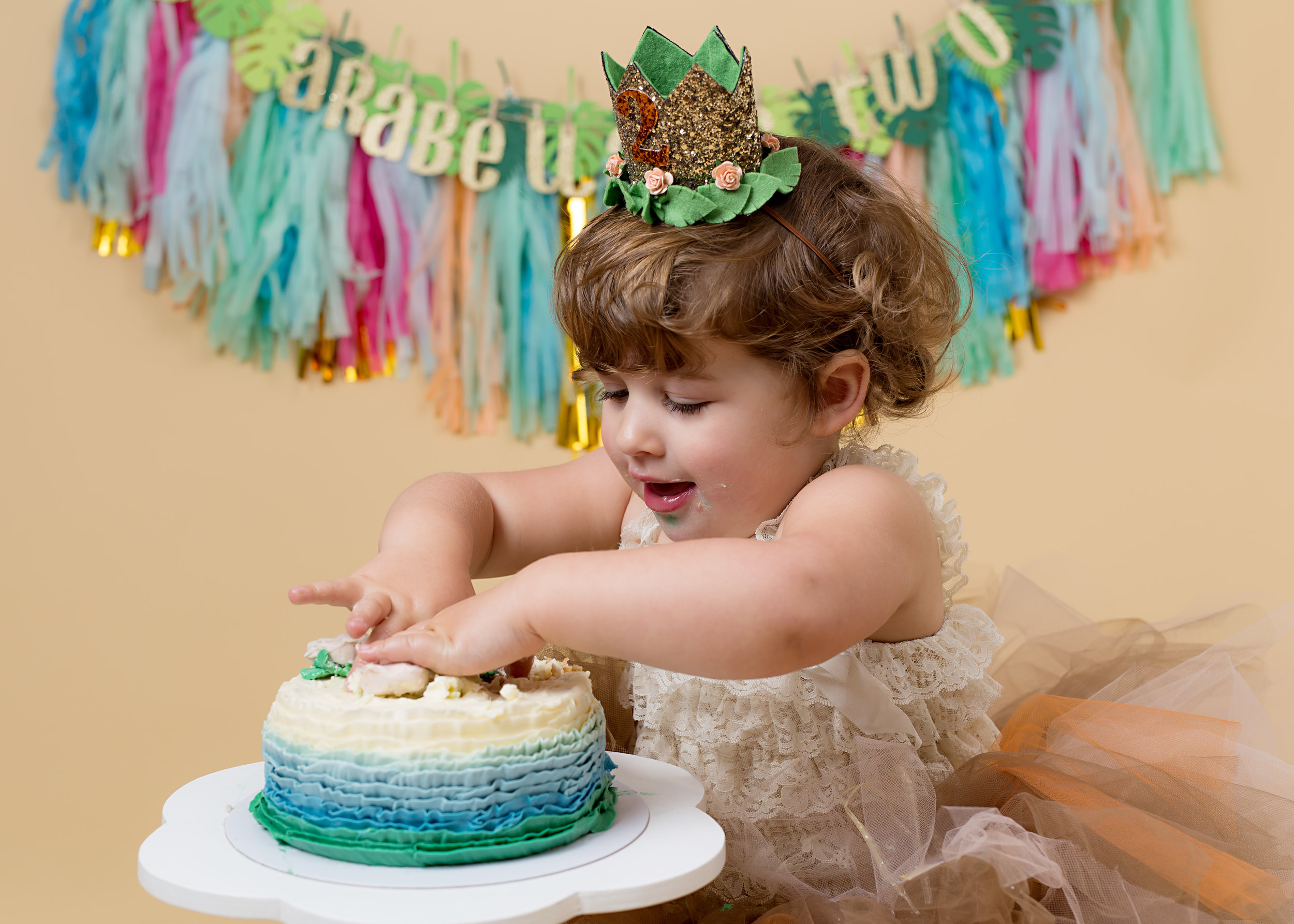 Cake smash sessions, Wellington, Taunton, Somerset. 17.jpg