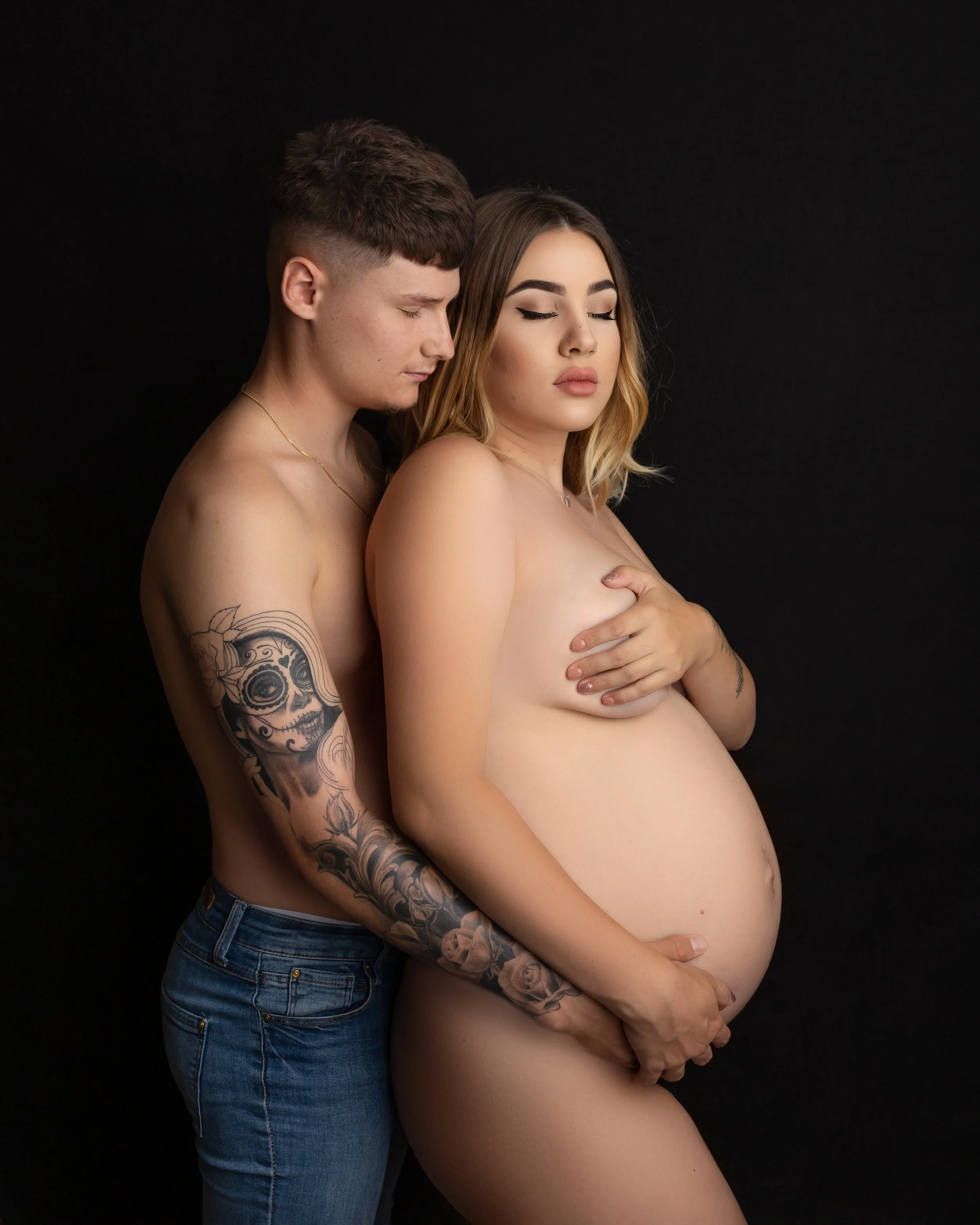 Maternity bump shoot, Wellington, Taunton, Somerset.jpg