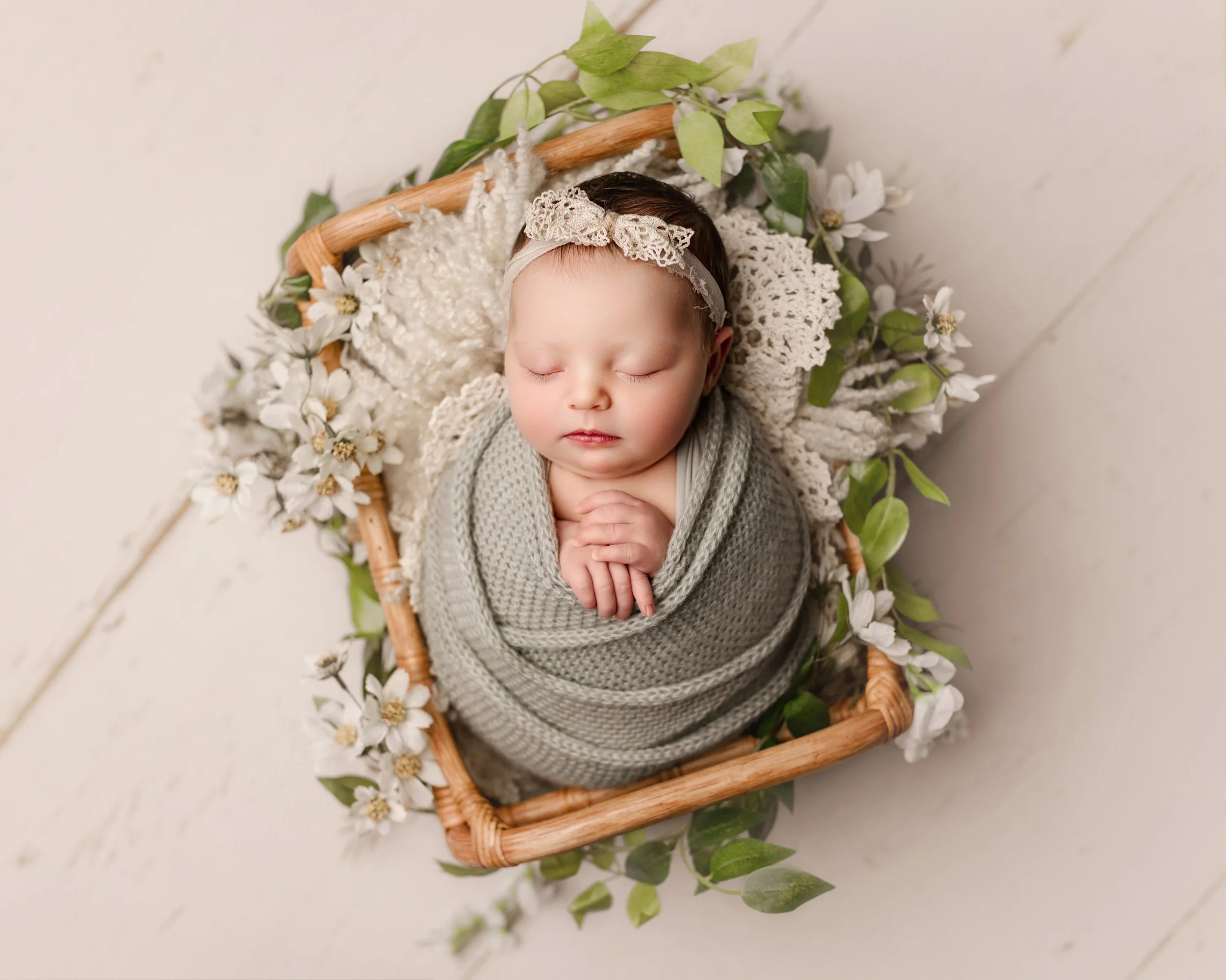 Karen Kimmins Newborn photography, somerset. Devon..jpg