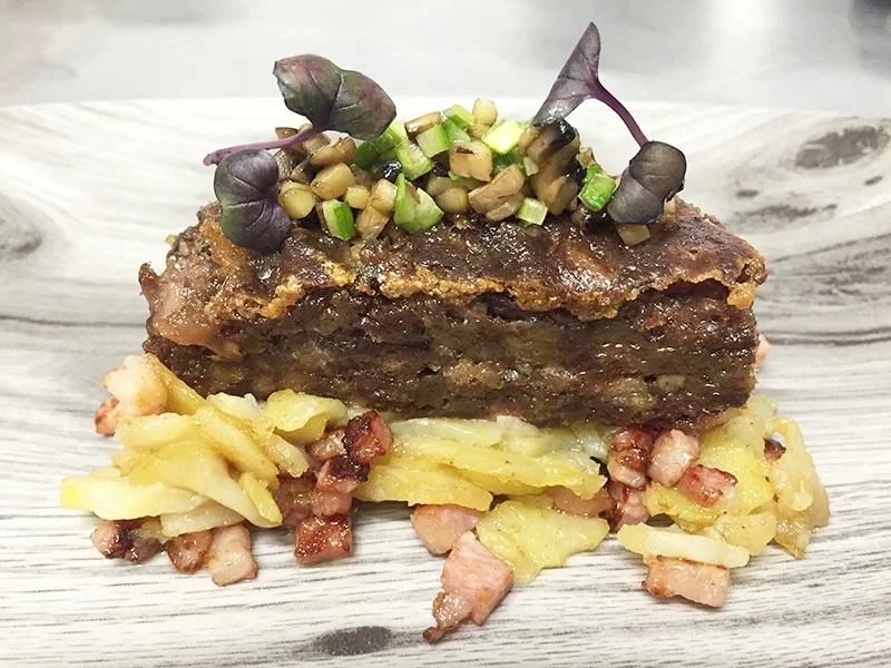 TRINCHAT DE MELOSO DE VACUNO Y PICADILLO