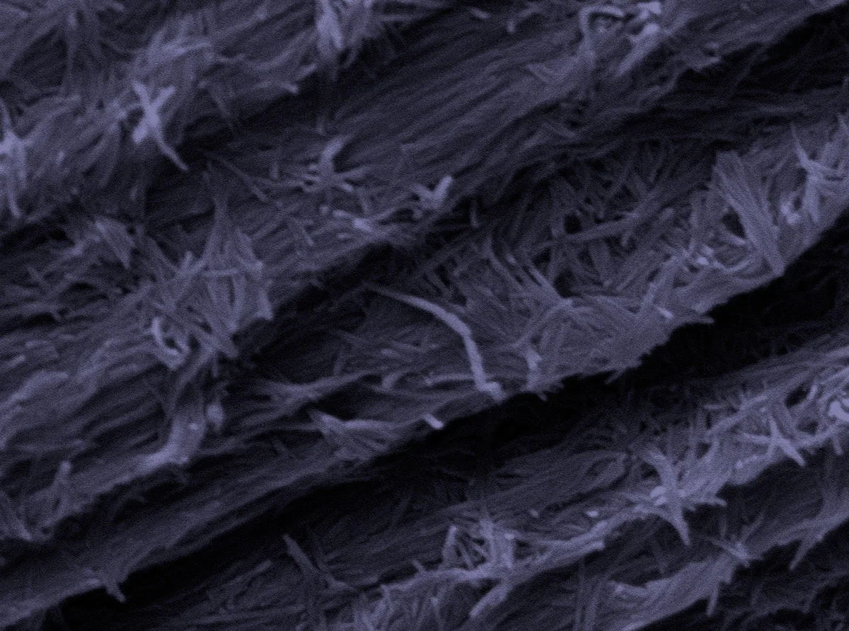 texture-nano3-dark.jpg